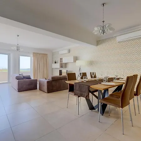 公寓 Seafront Lux Inc Pool, Upmarket Area *