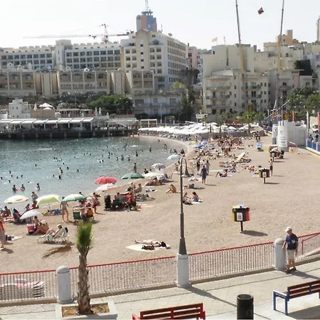 Seafront Lux Inc Pool, Upmarket Area * 斯利马
