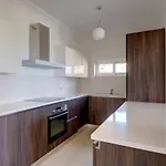 Apartment Seafront Lux Inc Pool, Upmarket Area *