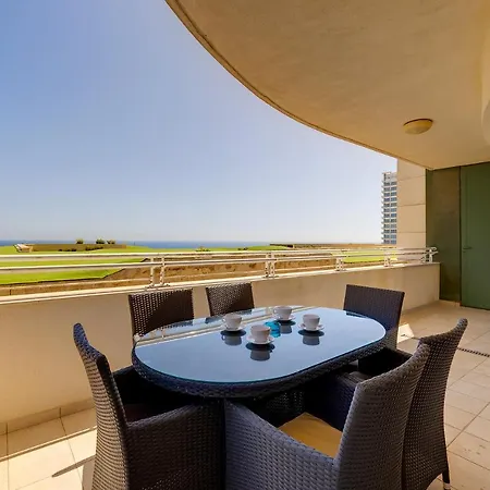 Seafront Lux Inc Pool, Upmarket Area Lejlighed Sliema