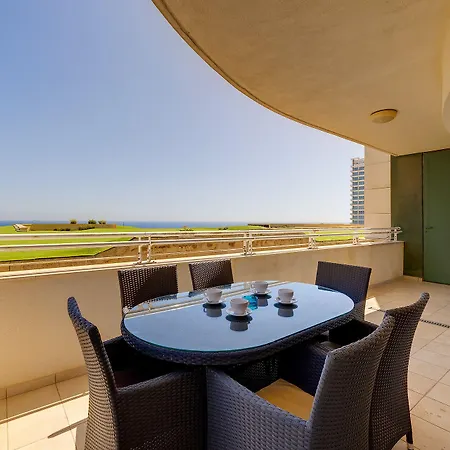Lejlighed Seafront Lux Inc Pool, Upmarket Area Sliema