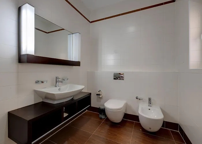 Seafront Lux Inc Pool, Upmarket Area * Sliema